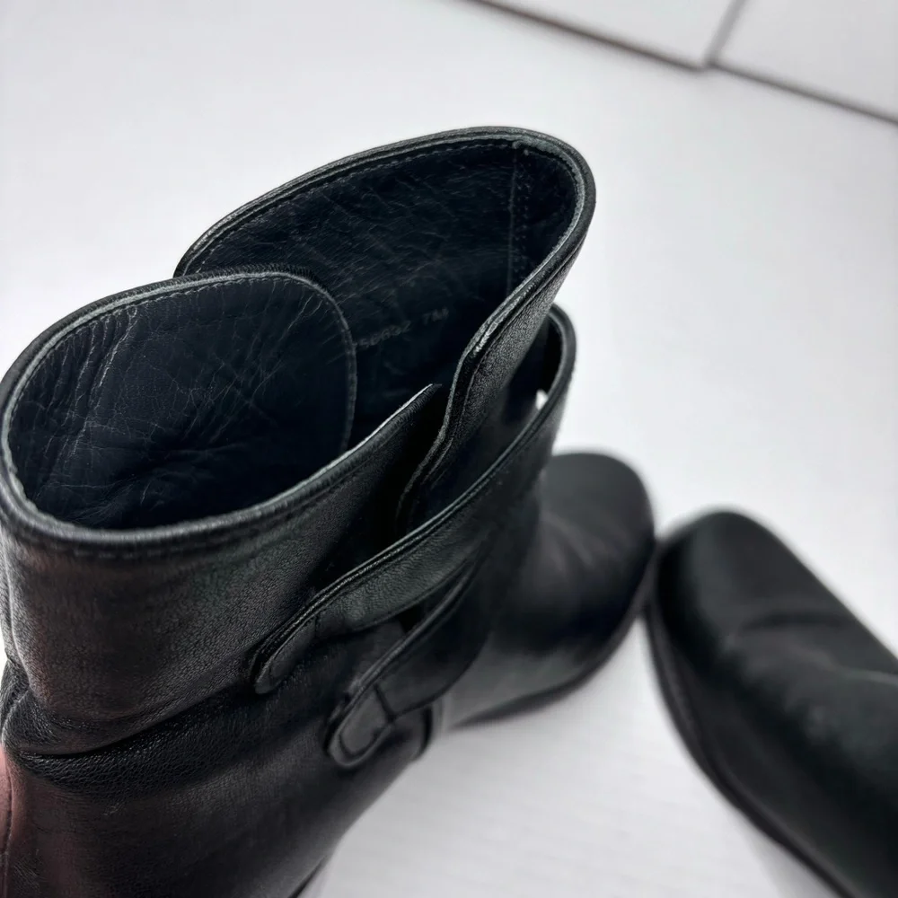 STUART WEITZMAN Strapduo Black Leather Moto Buckle Ankle Boots Size 7.5